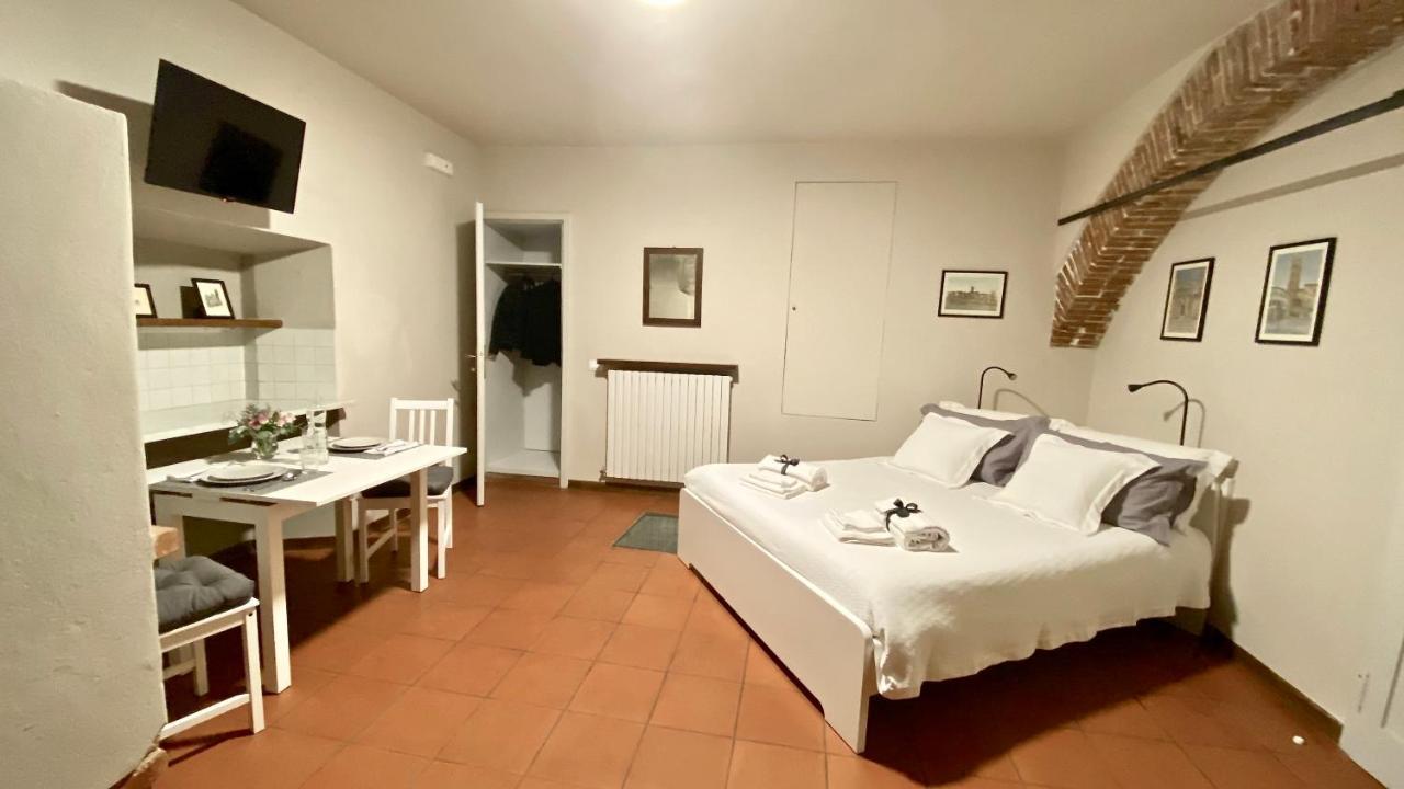 La Casa Nel Vicolo Appartement Altopascio Buitenkant foto