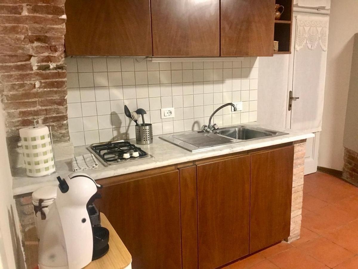 La Casa Nel Vicolo Appartement Altopascio Buitenkant foto