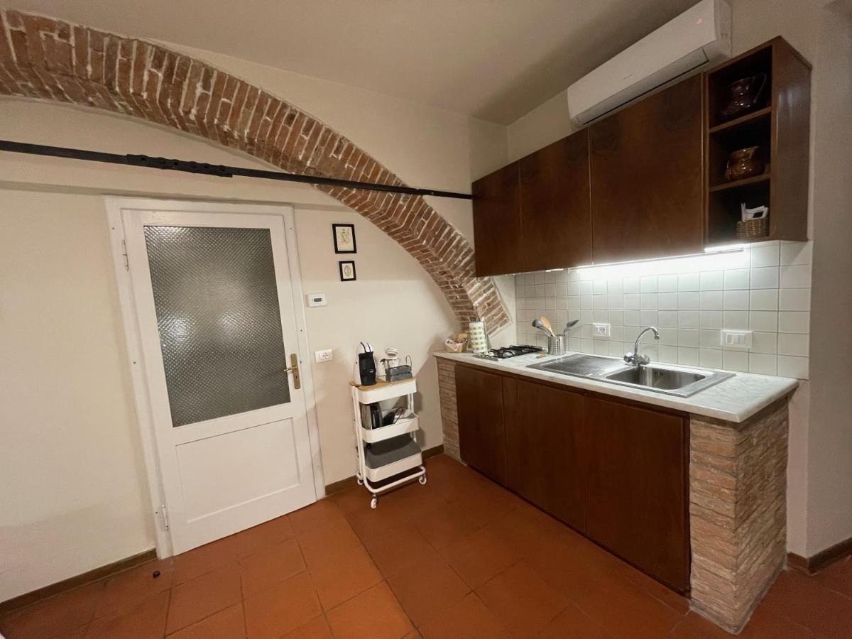 La Casa Nel Vicolo Appartement Altopascio Buitenkant foto