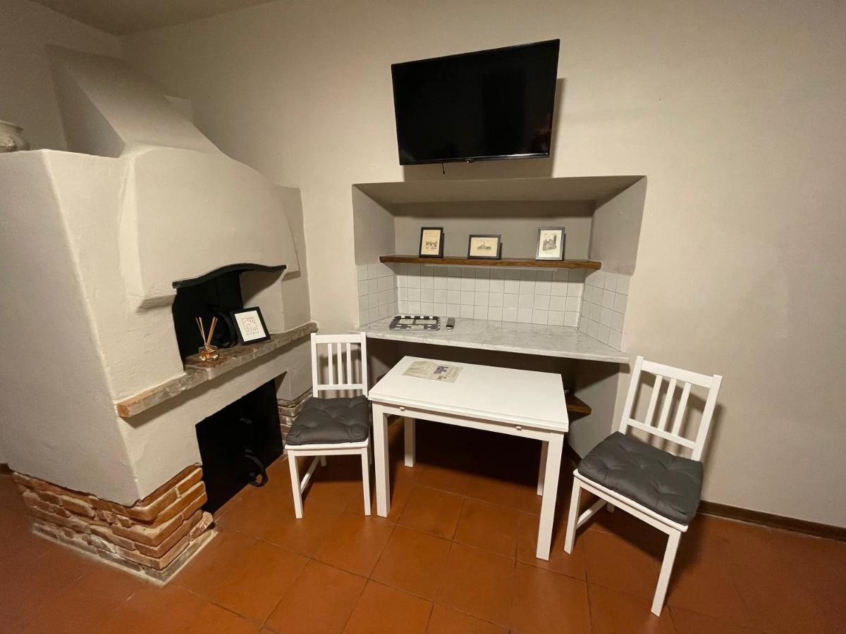 La Casa Nel Vicolo Appartement Altopascio Buitenkant foto