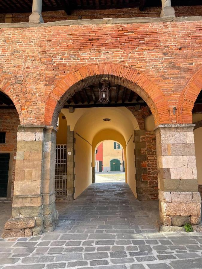 La Casa Nel Vicolo Appartement Altopascio Buitenkant foto