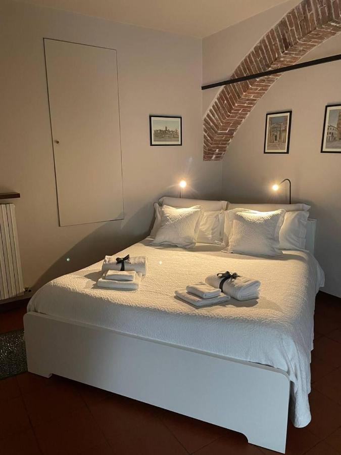La Casa Nel Vicolo Appartement Altopascio Buitenkant foto